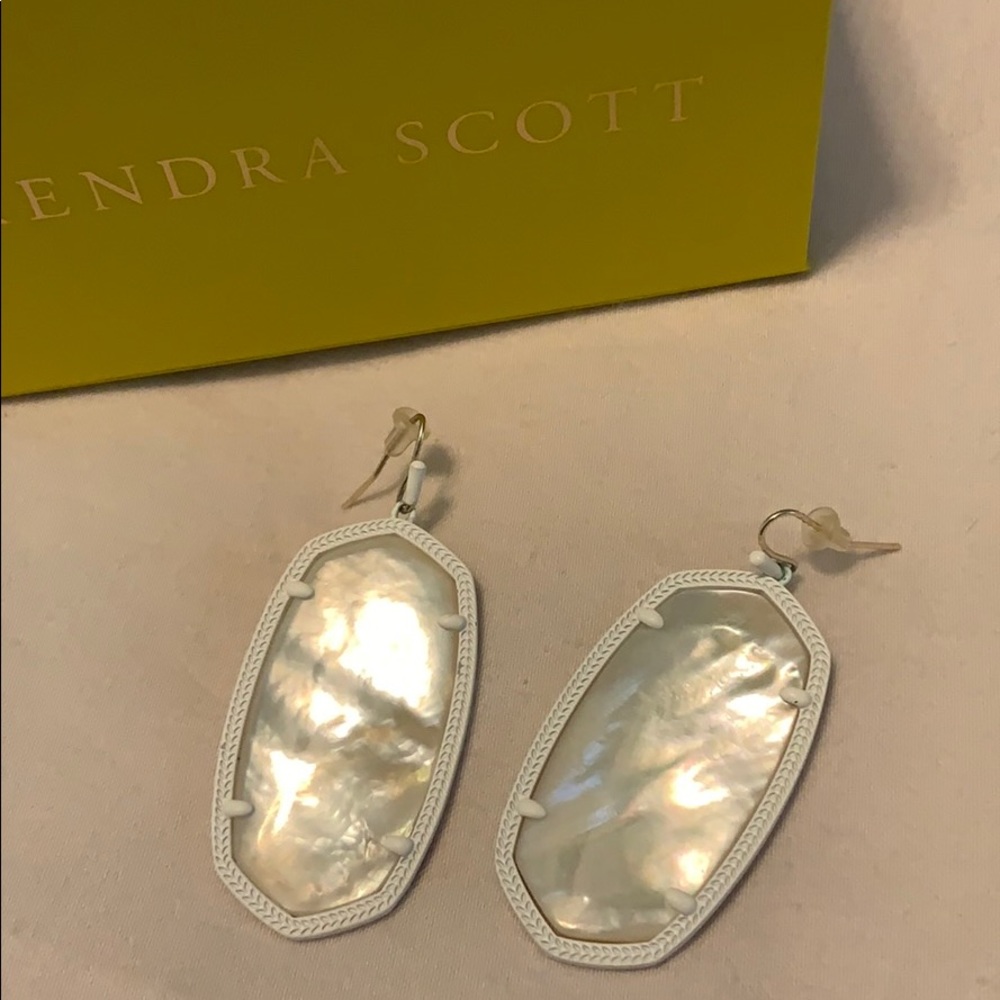 Kendra Scott “Danielle” earrings